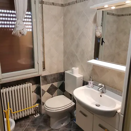 Apparemment In Zona Residenziale Pordenone