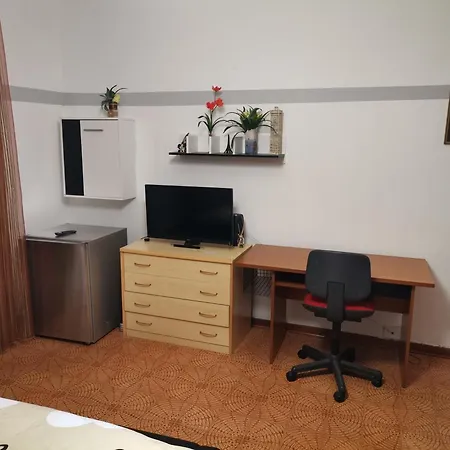 Apparemment In Zona Residenziale Apartamento Pordenone