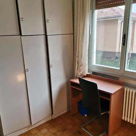 Apparemment In Zona Residenziale Apartamento