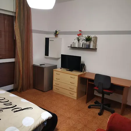 Apparemment In Zona Residenziale Apartament Pordenone