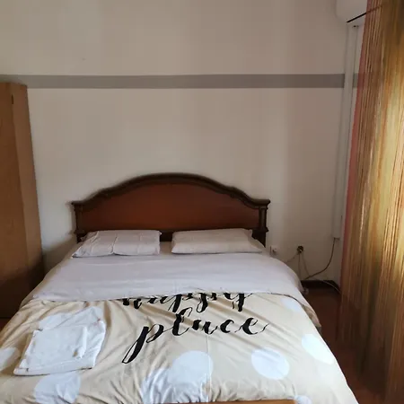 Apparemment In Zona Residenziale بوردينوني