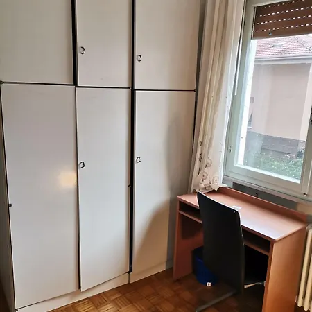 Apparemment In Zona Residenziale * بوردينوني