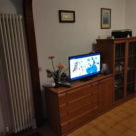 Apparemment In Zona Residenziale Apartamento *