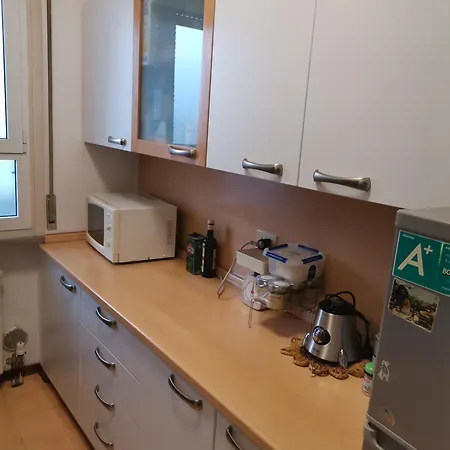 Apartament Apparemment In Zona Residenziale