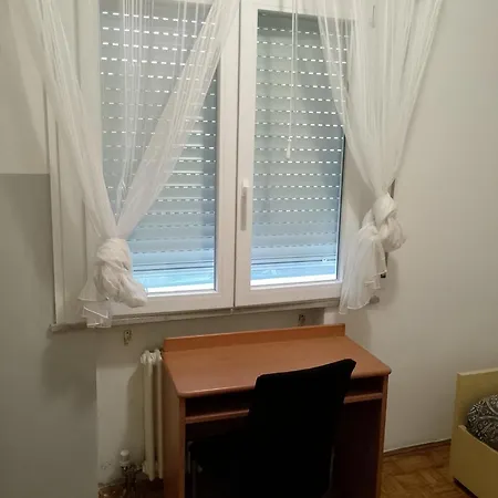 Apparemment In Zona Residenziale * Pordenone
