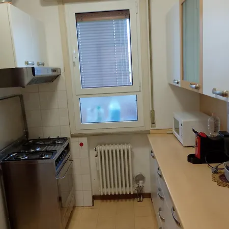 Apparemment In Zona Residenziale Apartamento Pordenone
