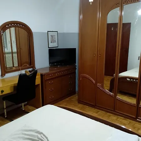 Apartamento Apparemment In Zona Residenziale *