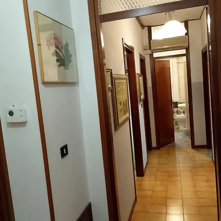 Apparemment In Zona Residenziale Pordenone