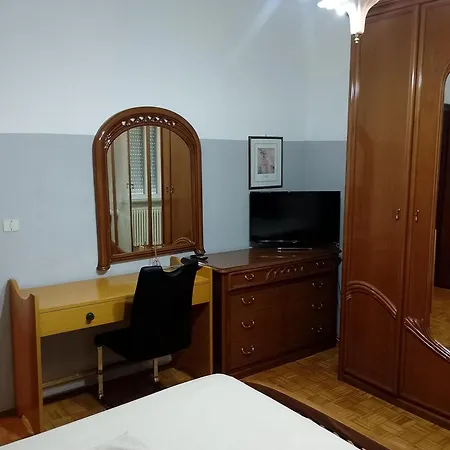 Apartamento Apparemment In Zona Residenziale Pordenone